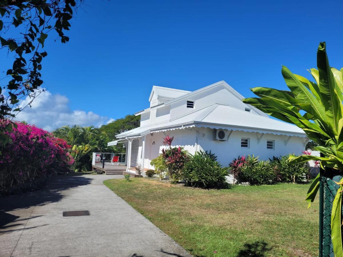 Villa Ste Marthe Avec Piscine, Grande Terrasse, Jardin Intime Et Citerne D'Eau Saint-Francois  Bagian luar foto