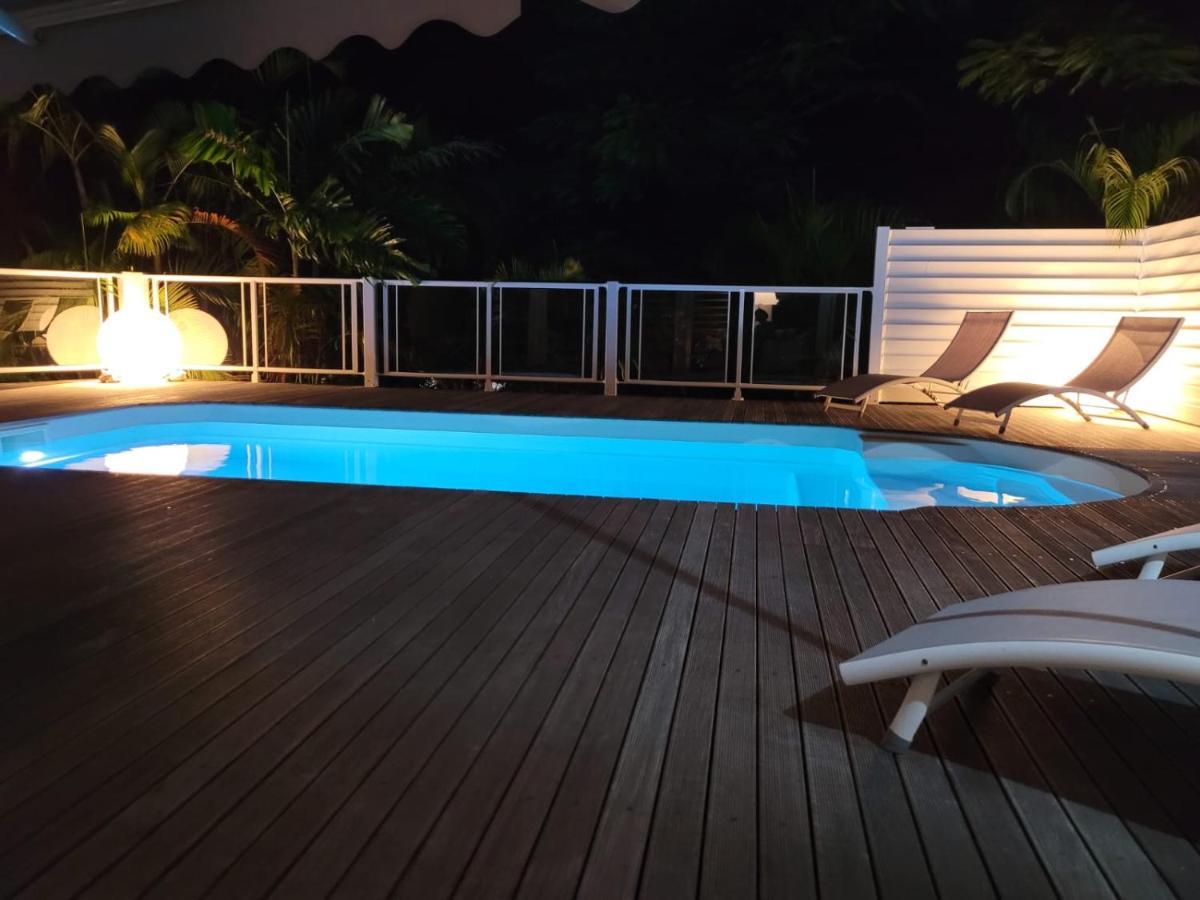 Villa Ste Marthe Avec Piscine, Grande Terrasse, Jardin Intime Et Citerne D'Eau Saint-Francois  Bagian luar foto