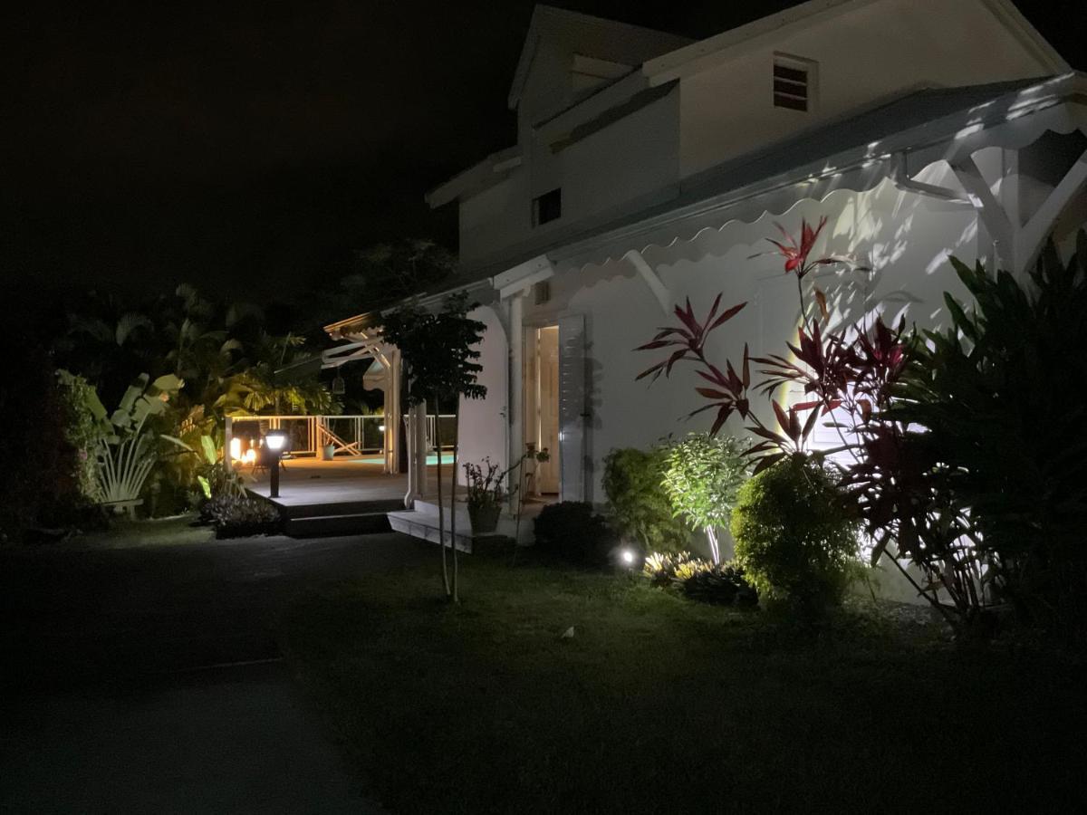 Villa Ste Marthe Avec Piscine, Grande Terrasse, Jardin Intime Et Citerne D'Eau Saint-Francois  Bagian luar foto
